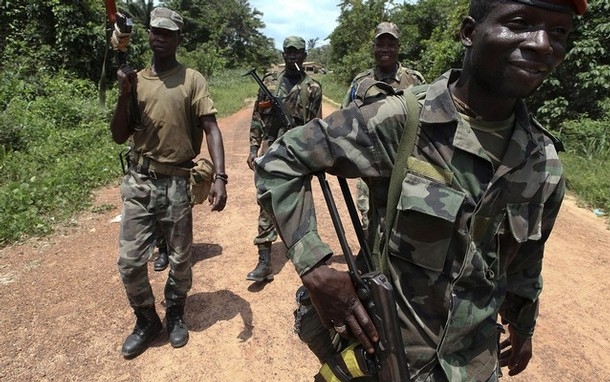 Côte d`Ivoire : au moins 5 morts dans de violents affrontements entre civils et militaires à Vavoua